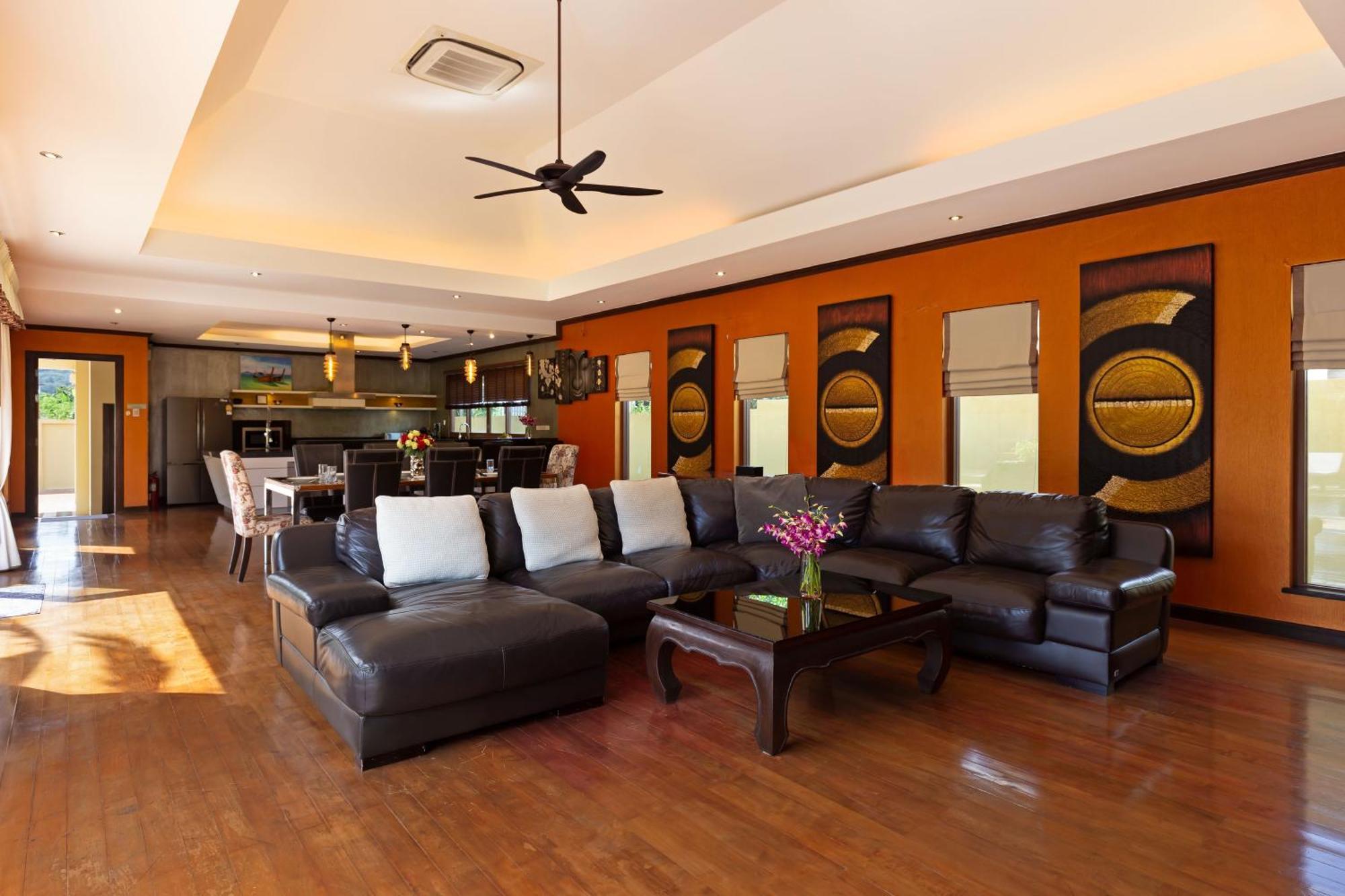 Extraordinary Courtyard 6Br Pool Villa Sri Suri, Naiharn Rawai 外观 照片