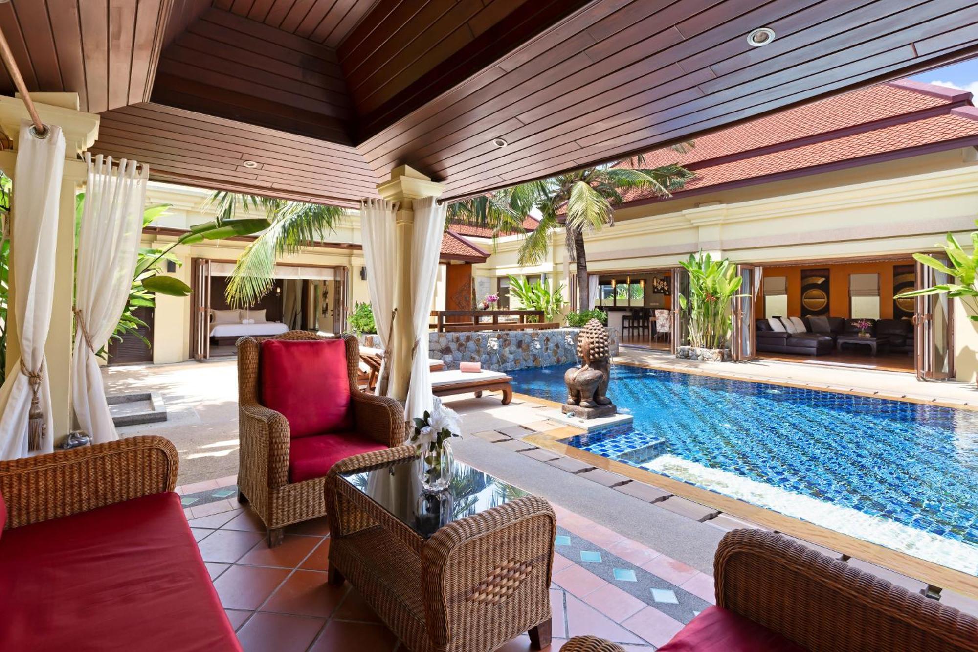 Extraordinary Courtyard 6Br Pool Villa Sri Suri, Naiharn Rawai 外观 照片